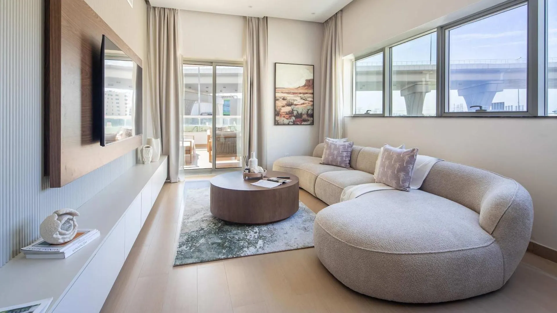 Frank Porter - Zen Tower Dubai